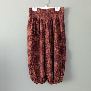 Harem Capris